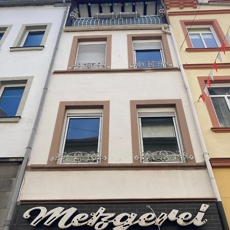 Haus Alte Metzgerei - Im Herzen Der Altstadt Zell an der Mosel Exterior photo
